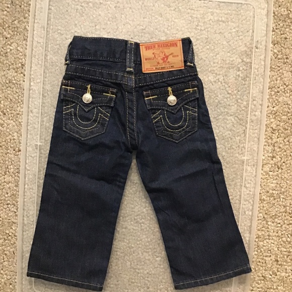 True Religion 2 Piece set size 6-12 months - Picture 5 of 9